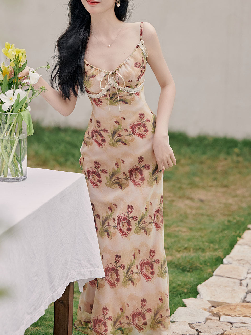 2PS Brown Spaghetti Strap Tropical Pattern Holiday Dress With White Long Sleeve Cardigan